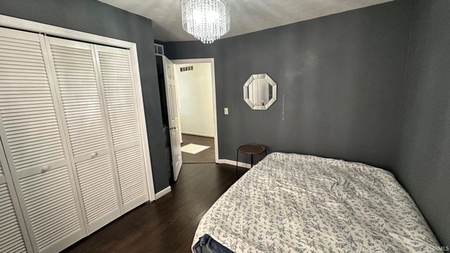 1312 Red Oak Drive, Goshen, IN 46526