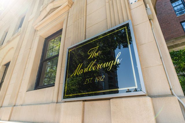 2600 N Lakeview Avenue 9B, Chicago, IL 60614