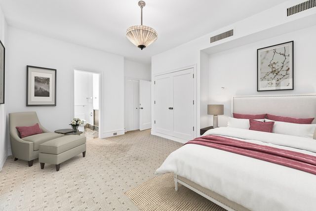 2600 N Lakeview Avenue 9B, Chicago, IL 60614