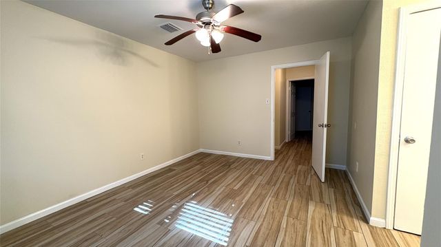 13631 Greenway Drive, Sugar Land, TX 77498