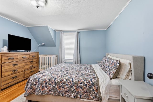 9 Rust St, Lynn, MA 01902