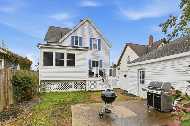 9 Rust St, Lynn, MA 01902