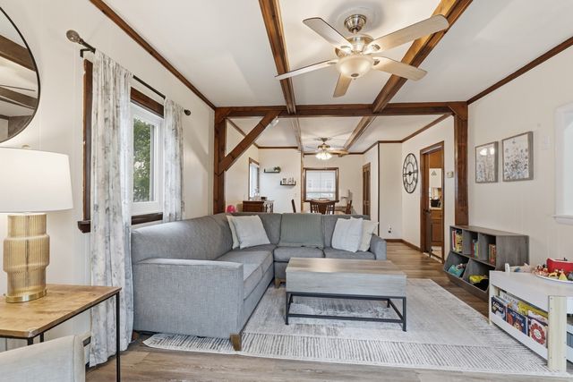 9 Rust St, Lynn, MA 01902
