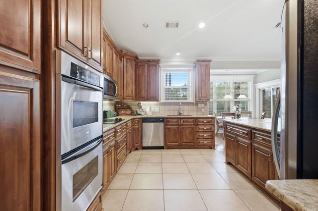 14 Asombroso Lane, Hot Springs Village, AR 71909
