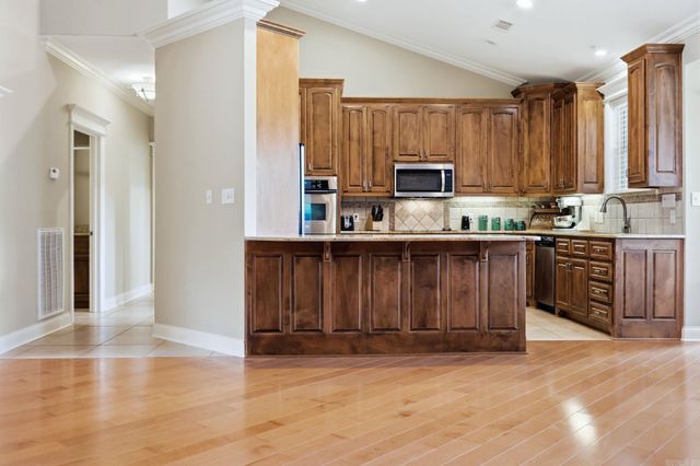 14 Asombroso Lane, Hot Springs Village, AR 71909