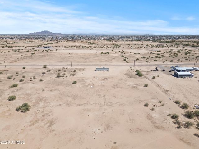 10047 W COPPER KETTLE Drive, Casa Grande, AZ 85193