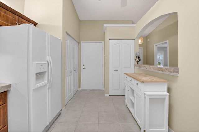 8416 Logia Circle, Boynton Beach, FL 33472