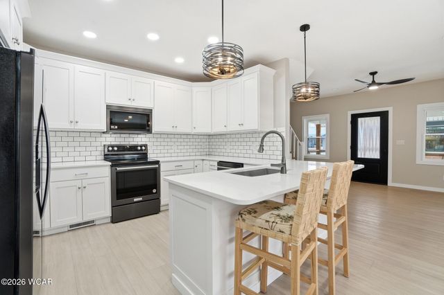 328 N Main Street, Bluffton, OH 45817