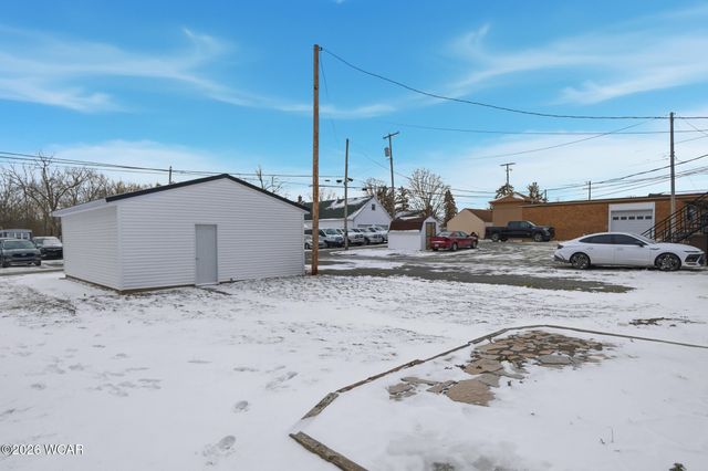 328 N Main Street, Bluffton, OH 45817