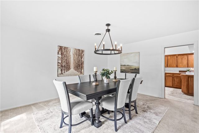 1010 Karnak Dr, Corpus Christi, TX 78412