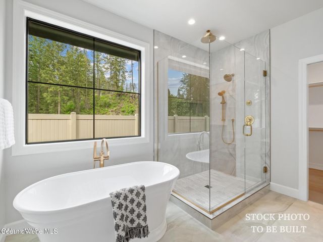 1008 E STEEPLE CHASE RD, Hayden, ID 83835