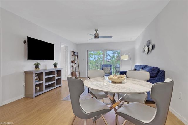 170 Turtle Lake CT 309, Naples, FL 34105