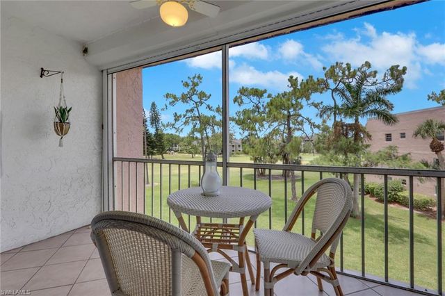170 Turtle Lake CT 309, Naples, FL 34105