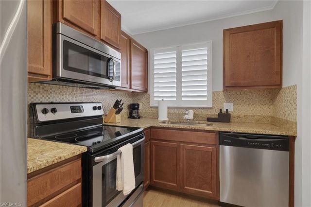 170 Turtle Lake CT 309, Naples, FL 34105