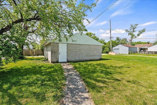 2961 E 11th Avenue, Columbus, OH 43219