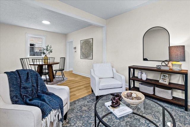 2961 E 11th Avenue, Columbus, OH 43219