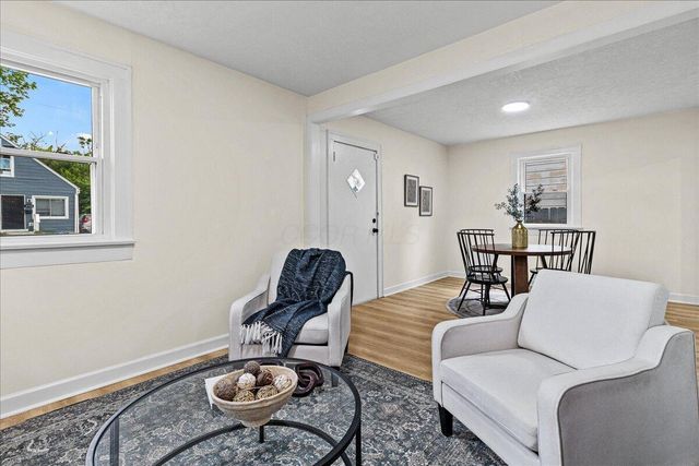 2961 E 11th Avenue, Columbus, OH 43219