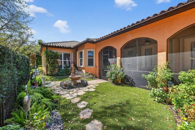 152 Santiago Drive, Jupiter, FL 33458