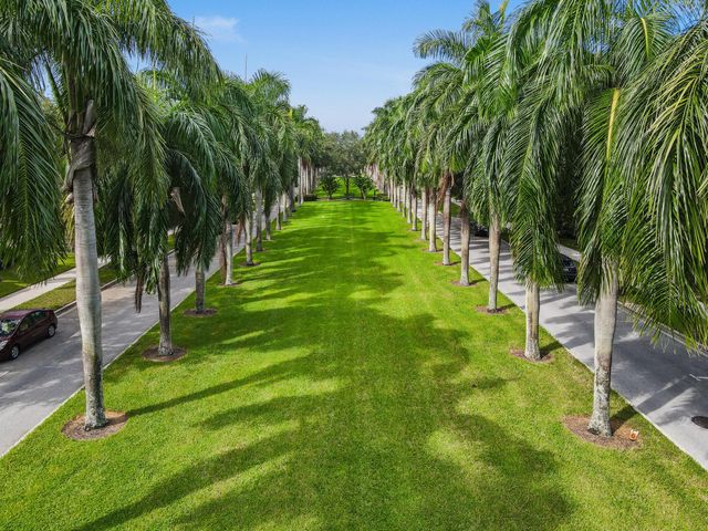 152 Santiago Drive, Jupiter, FL 33458