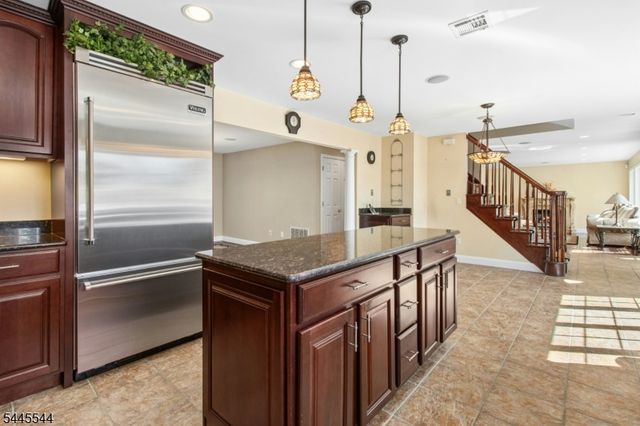 1003 Charles St, Mountainside Boro, NJ 07092