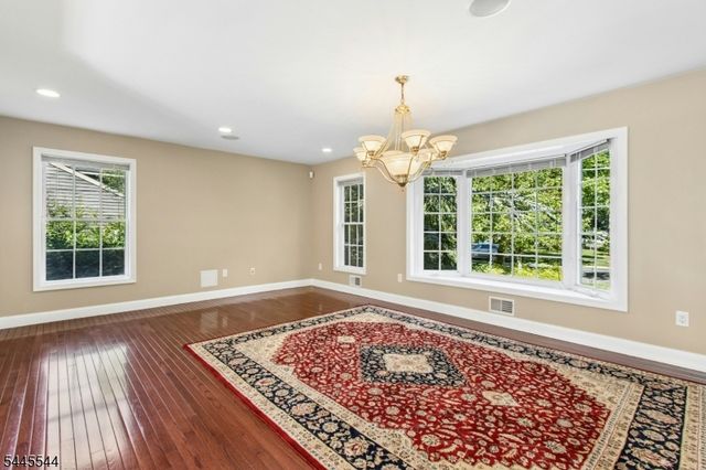 1003 Charles St, Mountainside Boro, NJ 07092