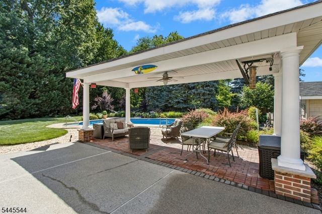1003 Charles St, Mountainside Boro, NJ 07092