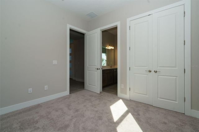 8178 IVY STARK BOULEVARD, Wesley Chapel, FL 33545