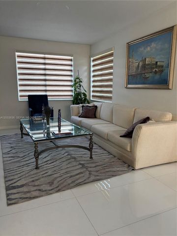 1362 Canary Island Drive, Weston, FL 33327