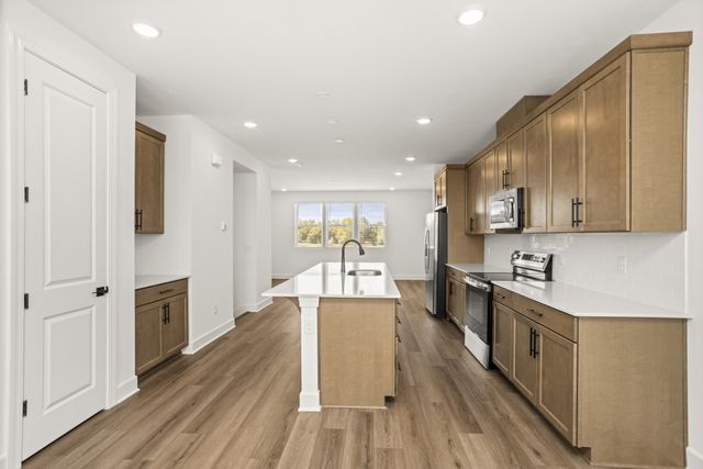 154 Barton Village Boulevard, Lebanon, TN 37090