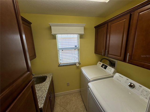 2272 VASSAR LANE, The Villages, FL 32162