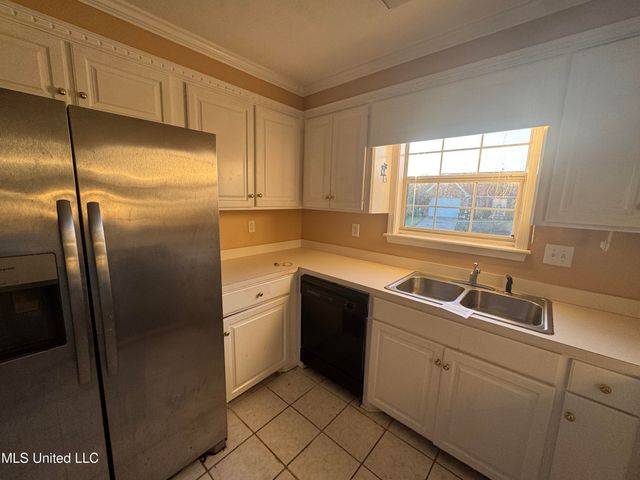 132 Meade Lane, Pearl, MS 39208