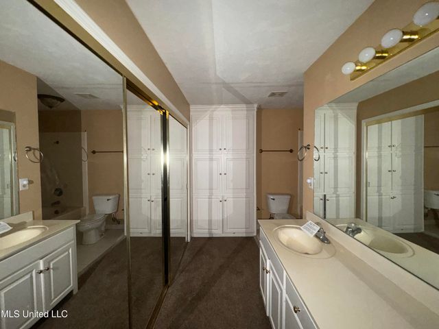 132 Meade Lane, Pearl, MS 39208