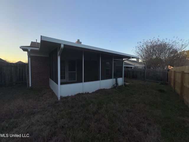 132 Meade Lane, Pearl, MS 39208