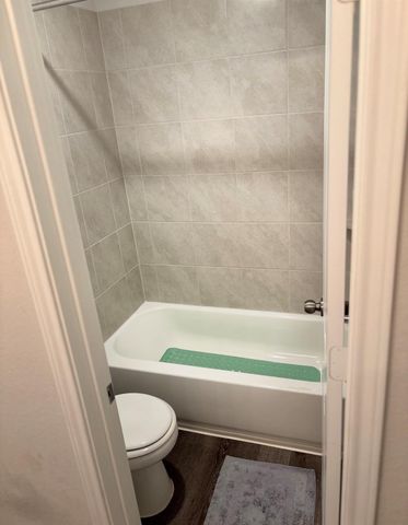 17607 Desmond Street, Humble, TX 77346