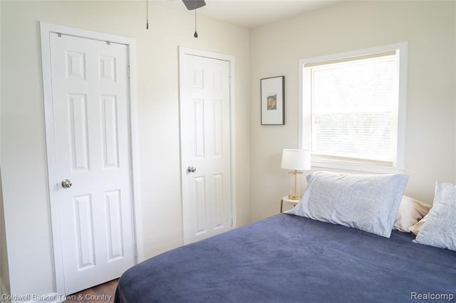 4070 Lanette Drive, Waterford, MI 48328