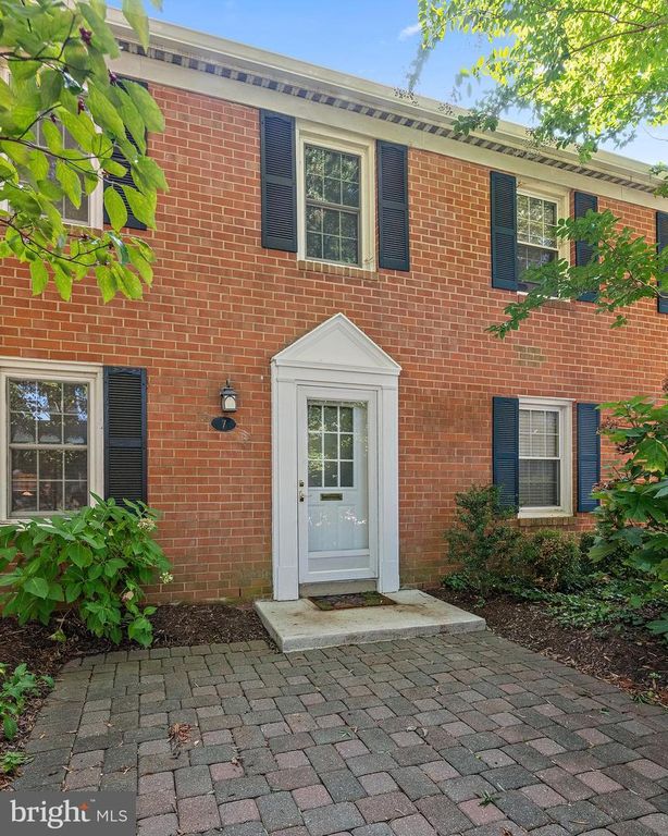 7 GEORGETOWN CT, Annapolis, MD 21403