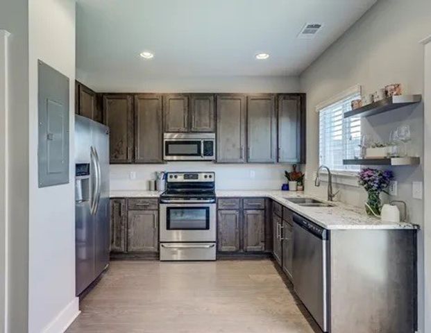 1511 57th Ave, N, Nashville, TN 37209