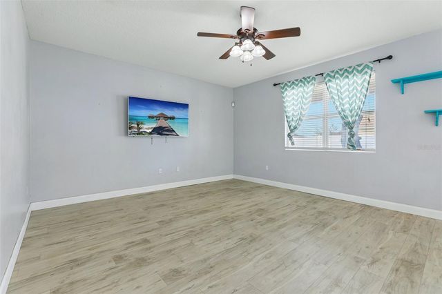 4362 SUN CENTER ROAD, Mulberry, FL 33860