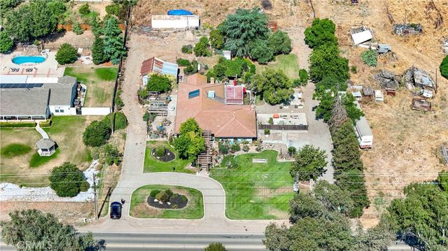 3629 N Lake, Merced, CA 95340
