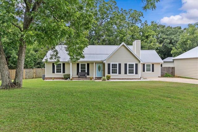 1416 W Cook Road, Dothan, AL 36301