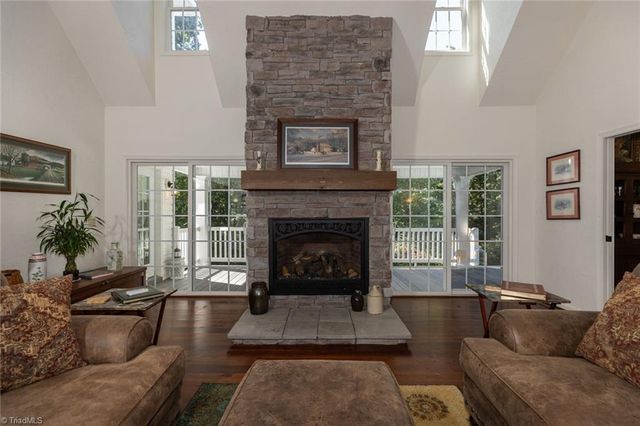284 Hendren Road, Moravian Falls, NC 28654