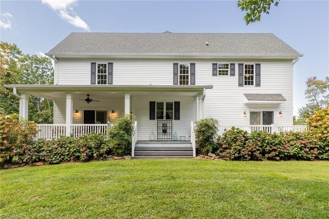 284 Hendren Road, Moravian Falls, NC 28654