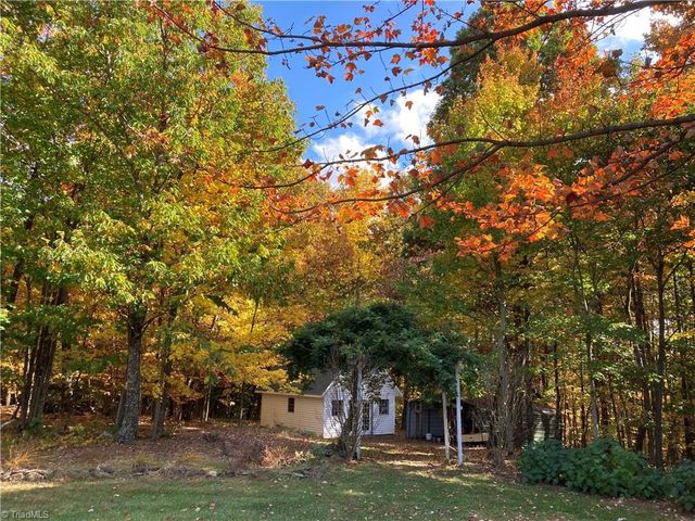 284 Hendren Road, Moravian Falls, NC 28654