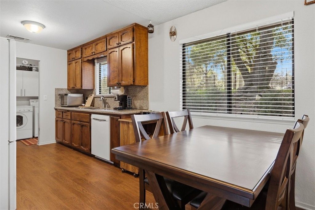 Image 14 of property listing at 28911 Gray Squirrel, Coarsegold, CA 93614