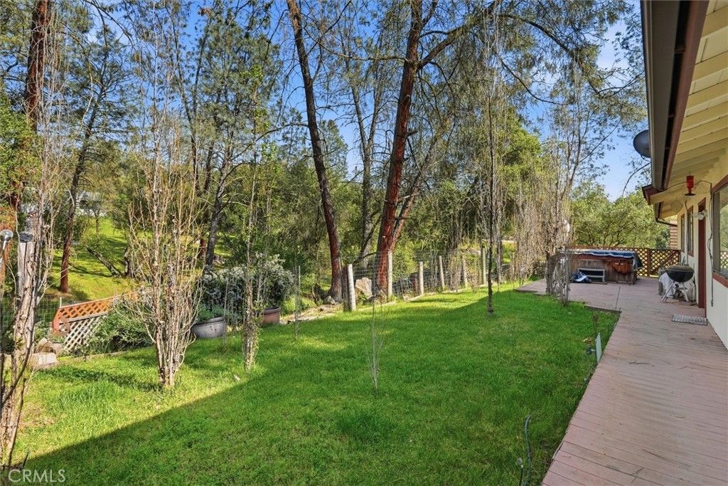 Image 30 of property listing at 28911 Gray Squirrel, Coarsegold, CA 93614