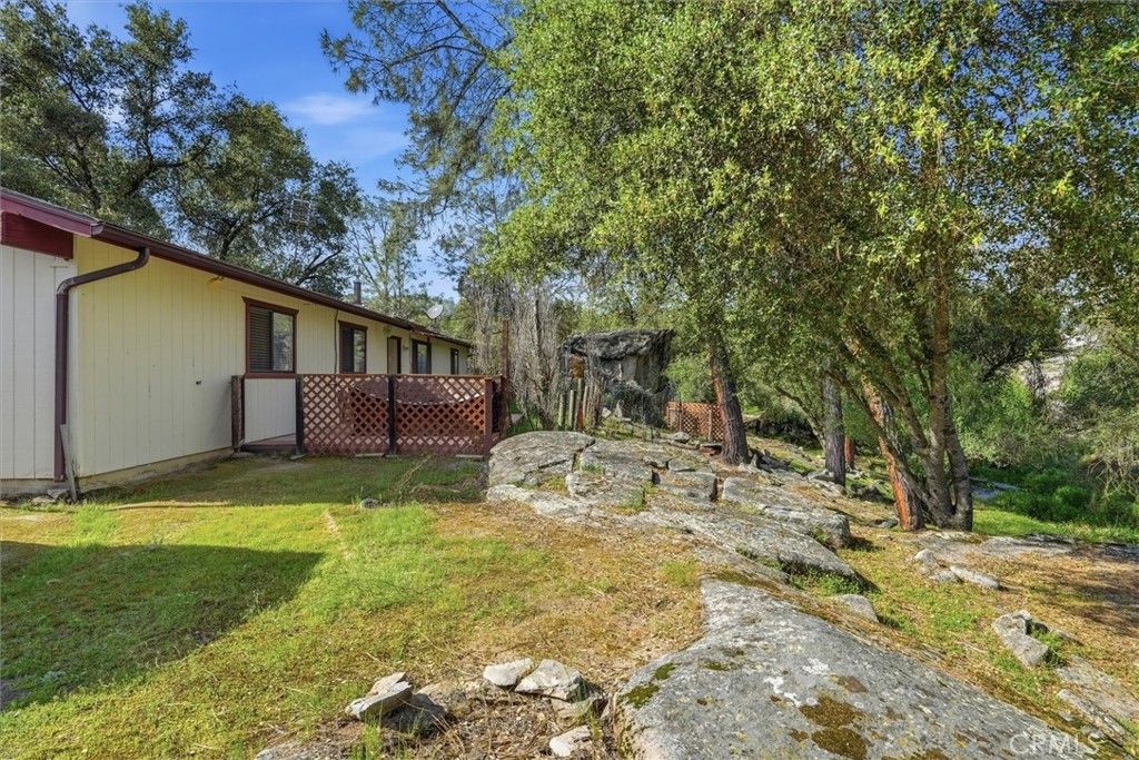 Image 31 of property listing at 28911 Gray Squirrel, Coarsegold, CA 93614