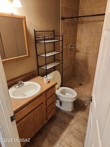 725 W 41st Street, Tucson, AZ 85713