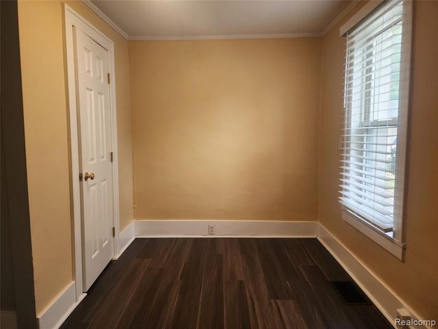 111 Ballard Street, Ypsilanti, MI 48197