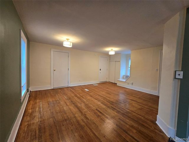 111 Ballard Street, Ypsilanti, MI 48197