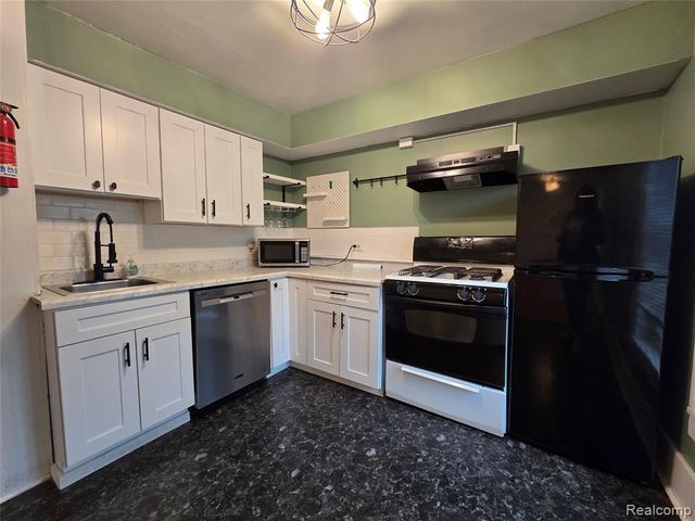 111 Ballard Street, Ypsilanti, MI 48197